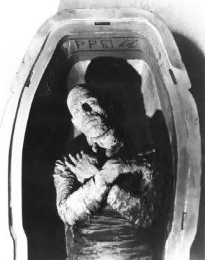 [Image: Mummy-boris-karloff-coffin-smaller.jpg]