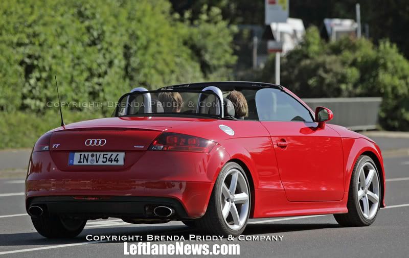 audi-tt-rs-red-1.jpg