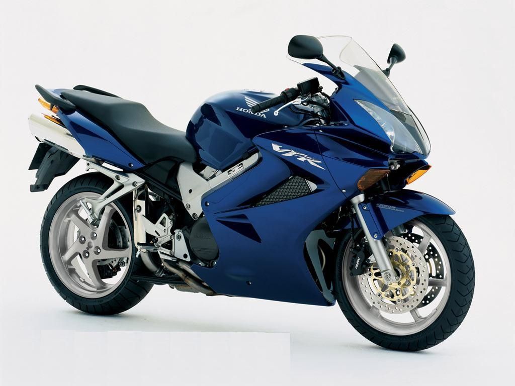 http://i217.photobucket.com/albums/cc262/motorfansclub/Honda%20Fairings/VFR800_0212/vfr800_7.jpg