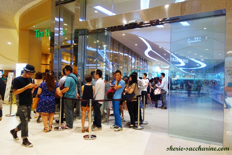 photo TIMHOWANSINGAPORE2.jpg