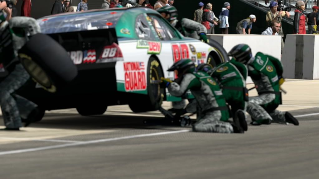 Indy-NASCARPitStop_1.jpg