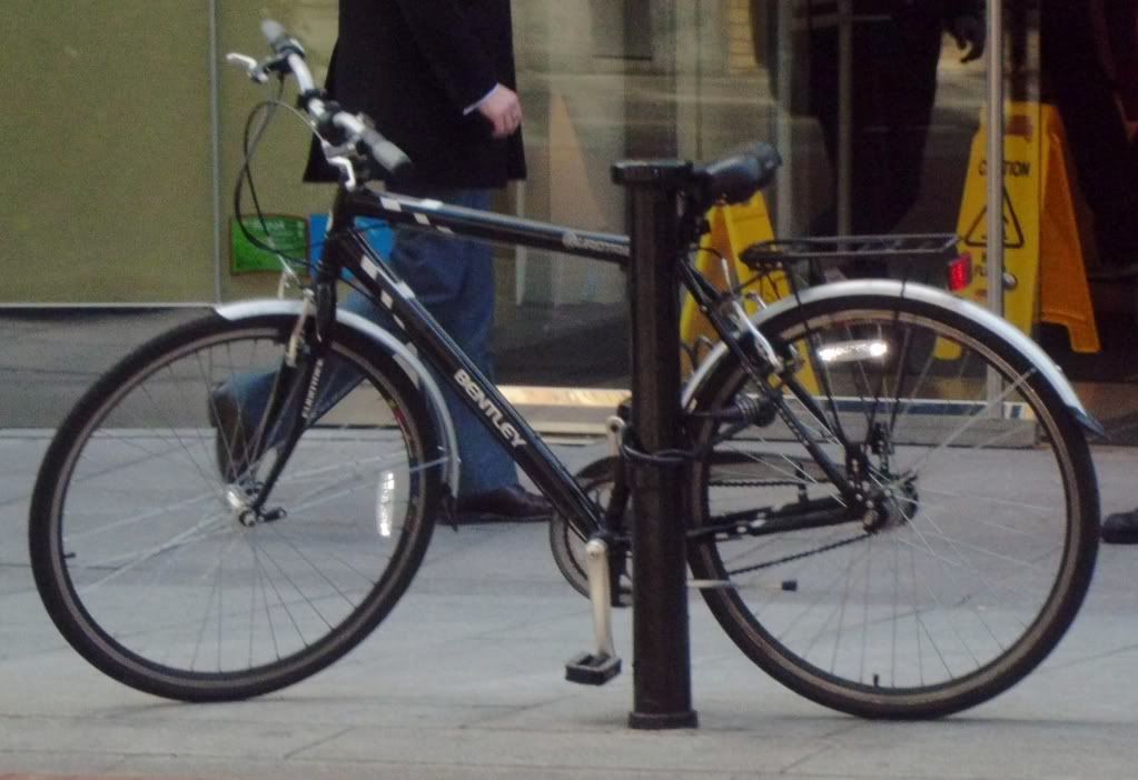 LockedBike121012.jpg