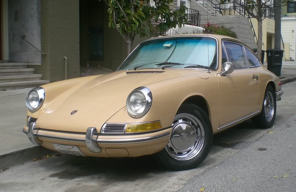 Porsche2YRY654.jpg