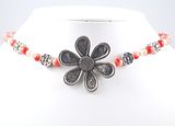 Daisy Love Choker with FREE matching earrings <BR>