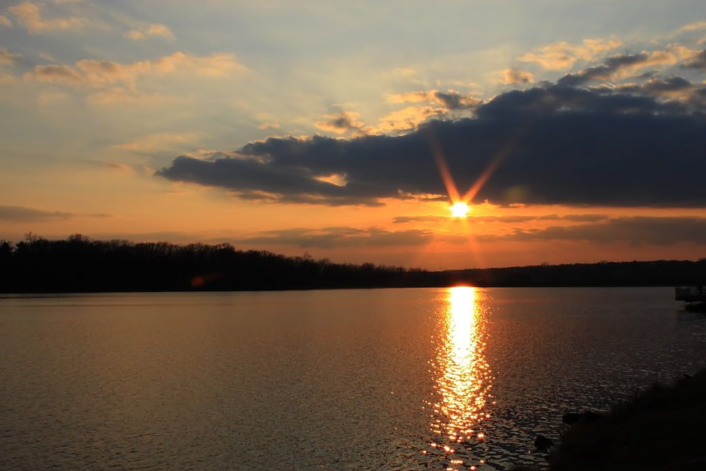 IMAGE: http://i217.photobucket.com/albums/cc60/19_jesse/011-3.jpg