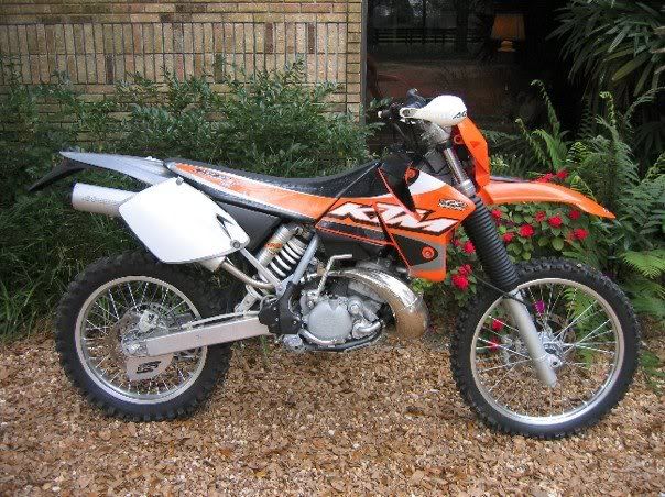 ktm 200