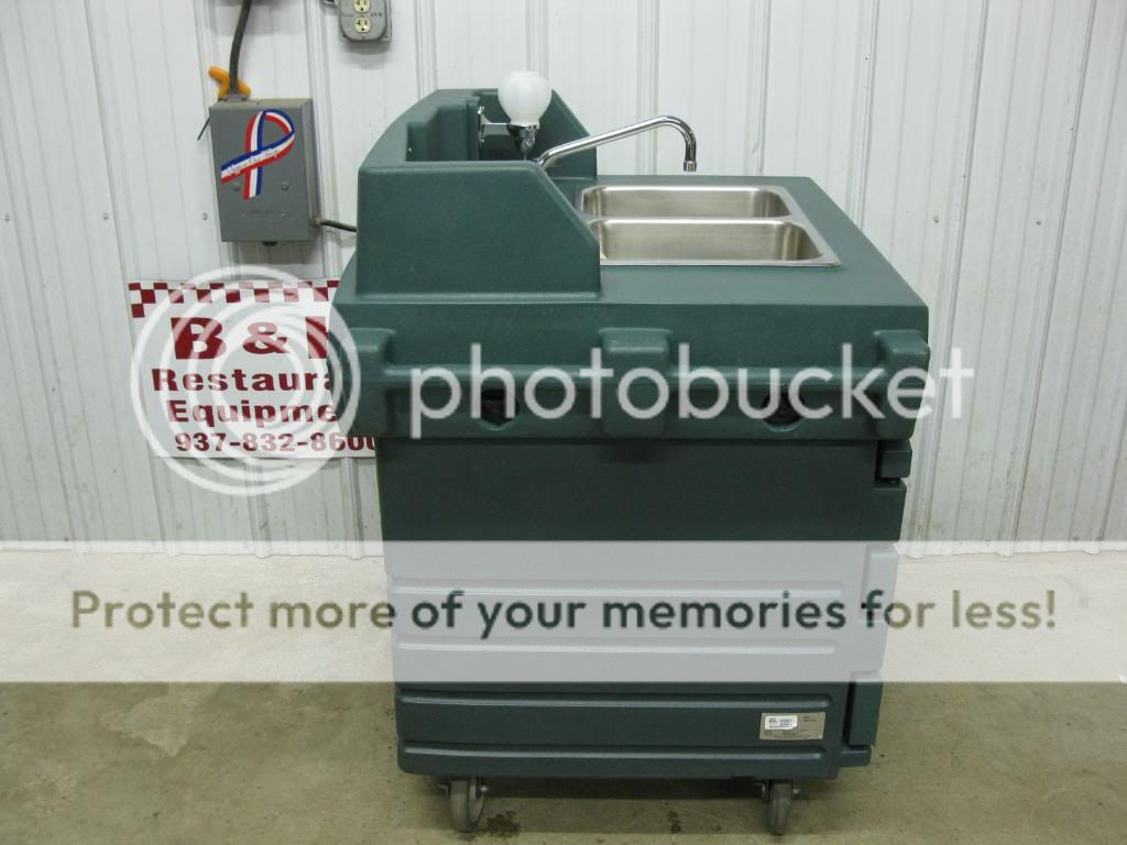 Cambro Portable Hand Wash 2 Bowl Sink Cart CMBH1826L  